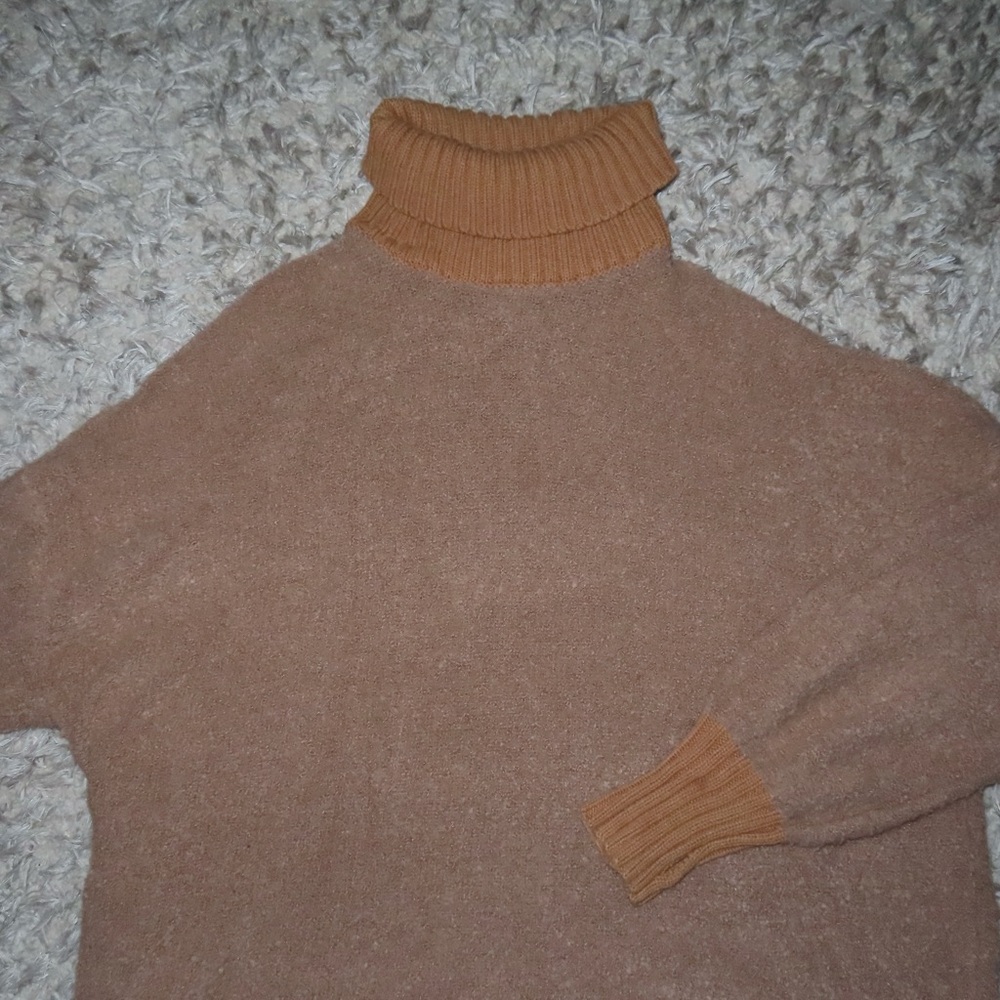 Aerie Warm Tan Turtleneck Sweater